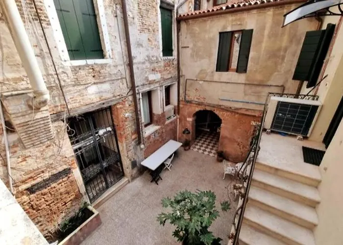 S. Giacomo Da L\'Orio